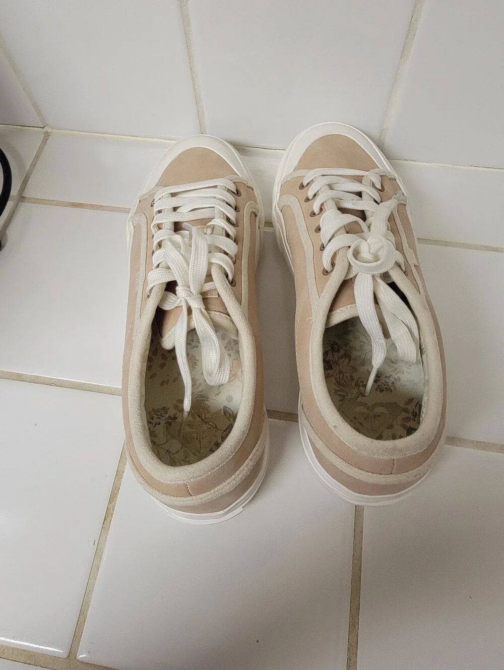 Roxy Tan Canvas Lace-Up Sneakers